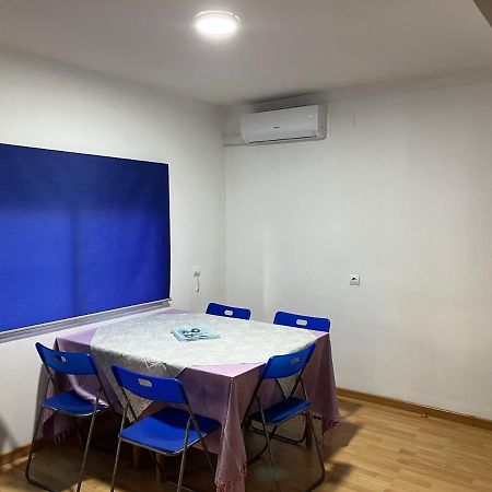 Mercado Y Playa Исла Кристина Екстериор снимка
